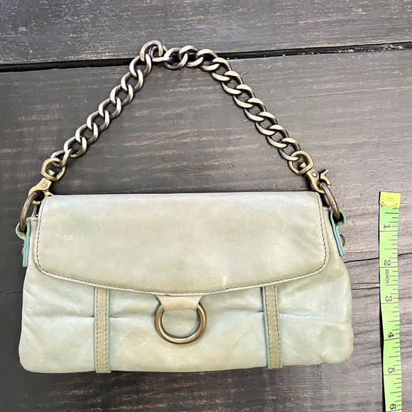 HOBO International Distressed Green Leather Clutch Wallet Handbag - Picture 8 of 9